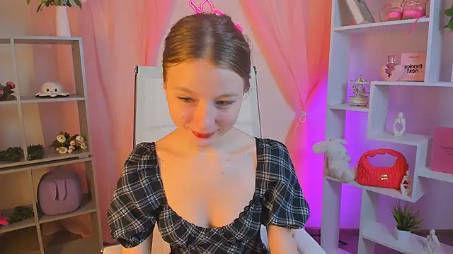 ElliFrankenweenie online show from 02-26-26, 06:23