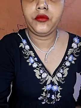 Snapshot of Nency_Love143 chatting on 06-06-26, 06:34 Nency Love143 online show from 06-06-26, 06:34