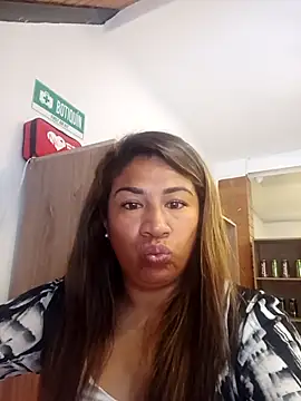 eva vidal  online show from 04-06-26, 03:13