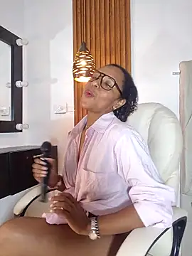 samaraa smith1 online show from 06-04-26, 12:33