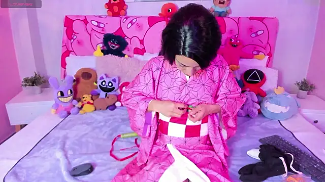 emma wilder  online show from 03-06-26, 07:10