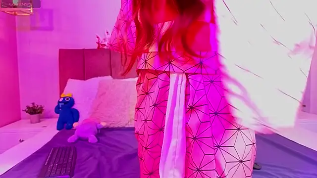 emma wilder  online show from 04-16-26, 07:03