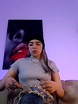 Meivis     online show from 04-01-26, 07:11