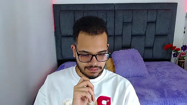 J black  online show from 02-10-26, 09:52