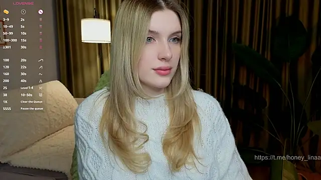 Snapshot of honey_kors chatting on 05-02-26, 05:40 honey kors online show from 05-02-26, 05:40