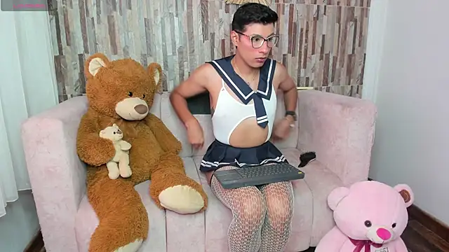 Miissy  online show from 05-12-26, 07:33