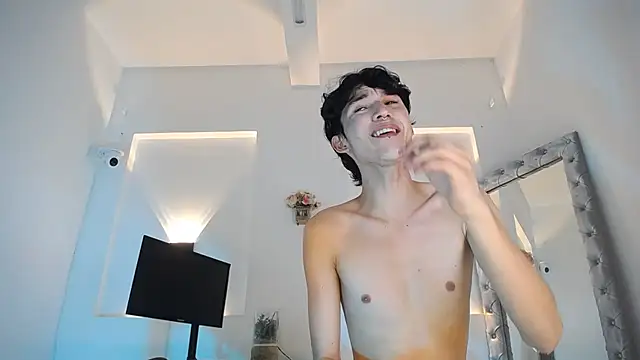 jullian ricci online show from 04-21-26, 08:34