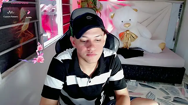 Top and bottom online show from 04-21-26, 09:28