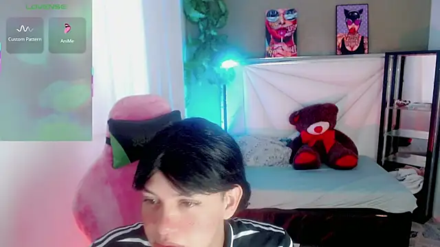 Top and bottom online show from 05-24-26, 03:06