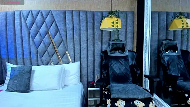 CloheBell online show from 03-13-26, 07:42