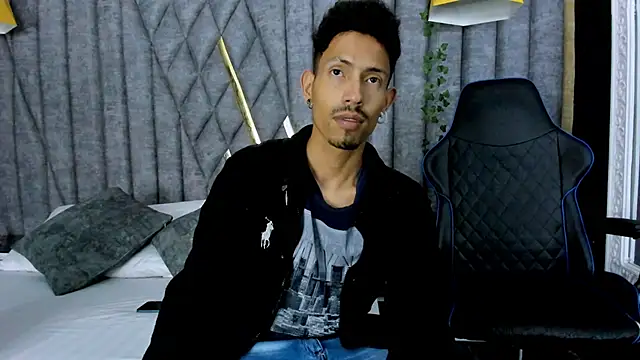 NoaahTylor online show from 05-29-26, 03:59