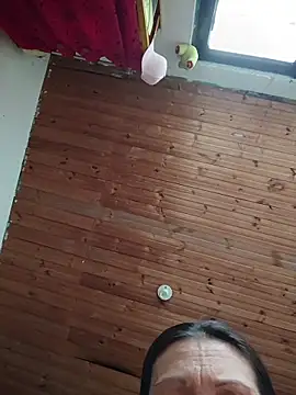 Layla Zaid online show from 06-05-26, 02:34