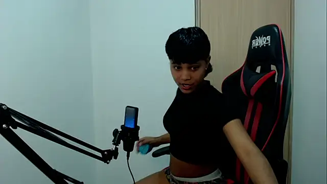 CherryGirlsXX online show from 03-07-26, 01:46