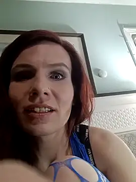 Royalbarbie25 online show from 02-28-26, 11:39