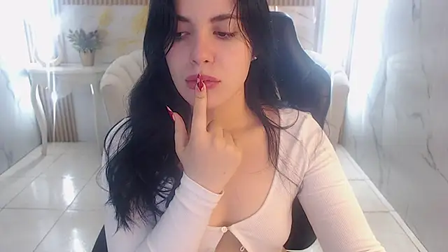 caroline 1s online show from 03-04-26, 08:42