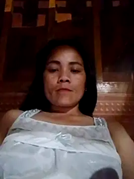 molly-xx online show from 04-07-26, 01:33