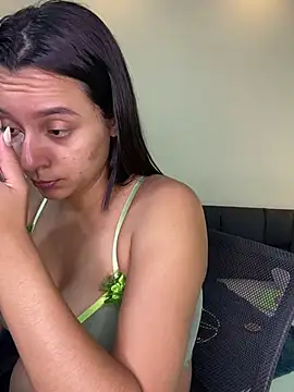 Hanna Williams   online show from 02-12-26, 03:12