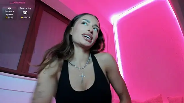 EvaK  online show from 04-06-26, 03:26