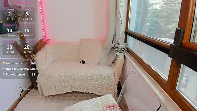 EvaK  online show from 04-09-26, 06:19