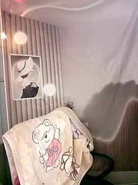 Girl-crazy1 online show from 02-13-26, 08:49