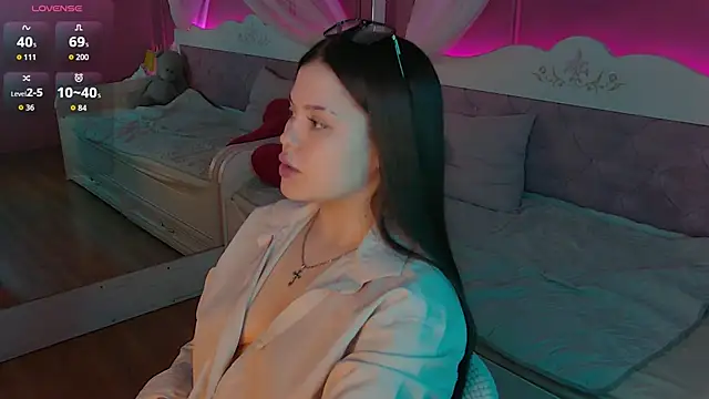 BonieSmith online show from 04-21-26, 06:41