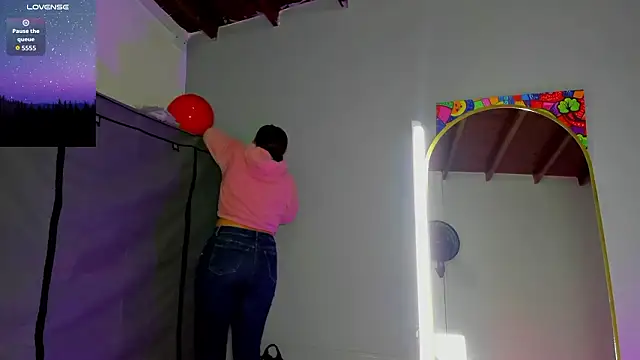 Zaphiro  Sky online show from 02-17-26, 08:33