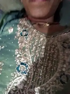 Desi Couple P online show from 06-04-26, 11:33