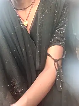 Desi Couple P online show from 06-10-26, 12:22