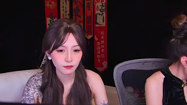 Wik-yibao online show from 02-22-26, 02:37