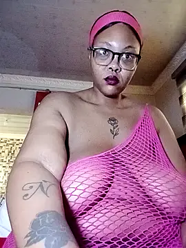 ShantelBootyBoobs online show from 05-06-26, 05:46