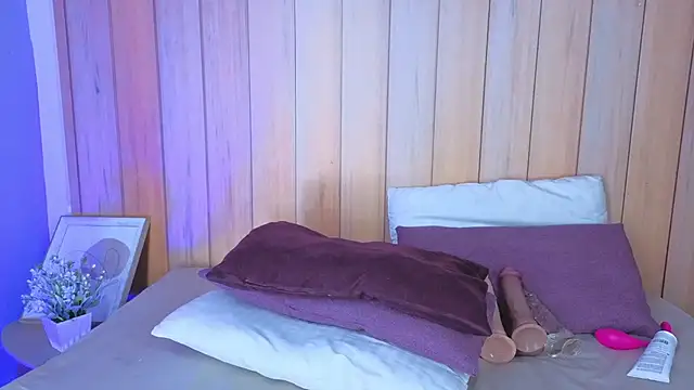 alysha xia  online show from 02-24-26, 03:59