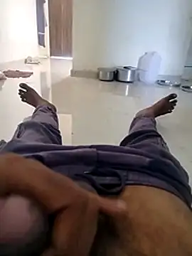 soni8850 online show from 04-15-26, 02:51