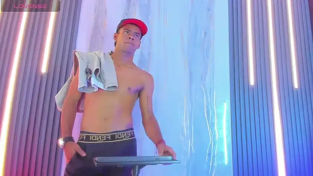 Snapshot of Vicky_and_Jeyco chatting on 02-20-26, 08:20 Vicky and Jeyco online show from 02-20-26, 08:20