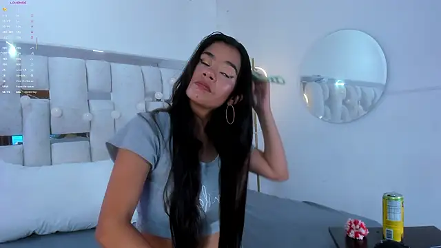 Emmy lollipop online show from 03-03-26, 06:25