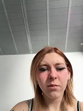 Milli-Kiss online show from 03-18-26, 01:14