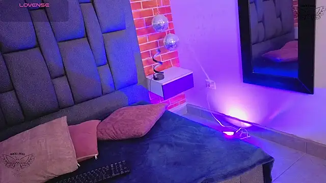 kiitydoll online show from 02-18-26, 07:32