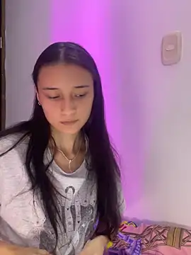 candy deluxe online show from 05-08-26, 03:23