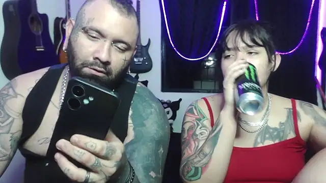 Tattoo  Couple online show from 03-01-26, 07:16