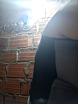 Juli Powl online show from 04-17-26, 10:18