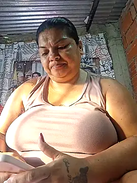 Juli Powl online show from 07-24-26, 11:52