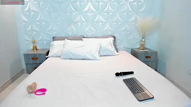 Alana sexx online show from 02-28-26, 02:56