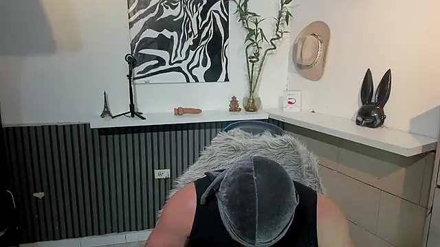 BENEDIICK online show from 03-04-26, 02:50