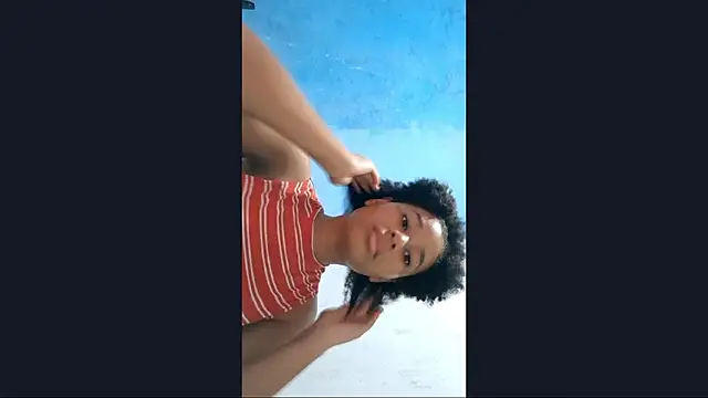 Snapshot of MadelynStamant chatting on 02-17-26, 12:23 MadelynStamant online show from 02-17-26, 12:23