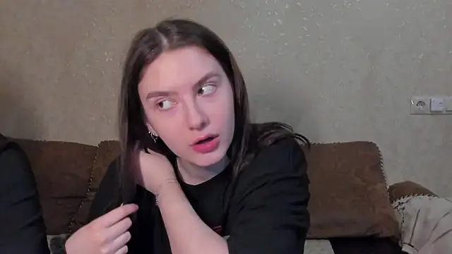 love lina muuur online show from 02-24-26, 08:07