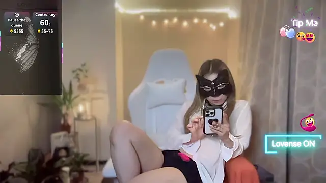 Snapshot of aria_nozomi chatting on 04-10-26, 01:27 aria nozomi online show from 04-10-26, 01:27