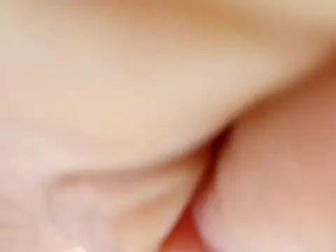 Elii petit online show from 05-15-26, 03:13
