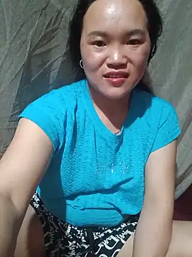 Snapshot of nelina_12345 chatting on 06-05-26, 06:52 nelina 12345 online show from 06-05-26, 06:52