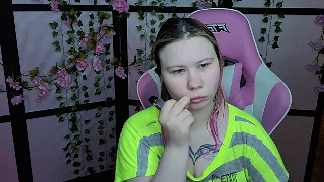 kitsune little online show from 05-11-26, 10:40