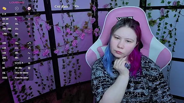kitsune little online show from 06-18-26, 03:07