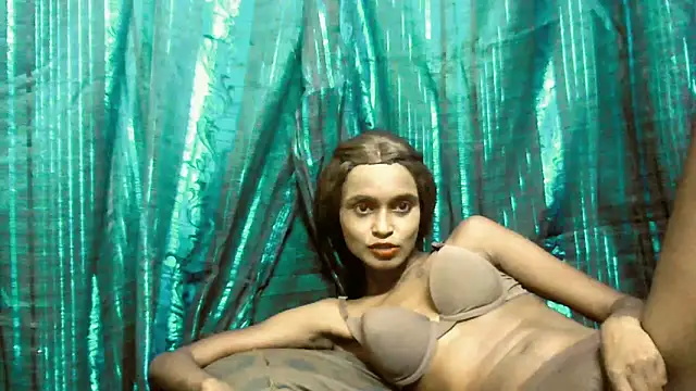 SassyXindian online show from 04-13-26, 09:09